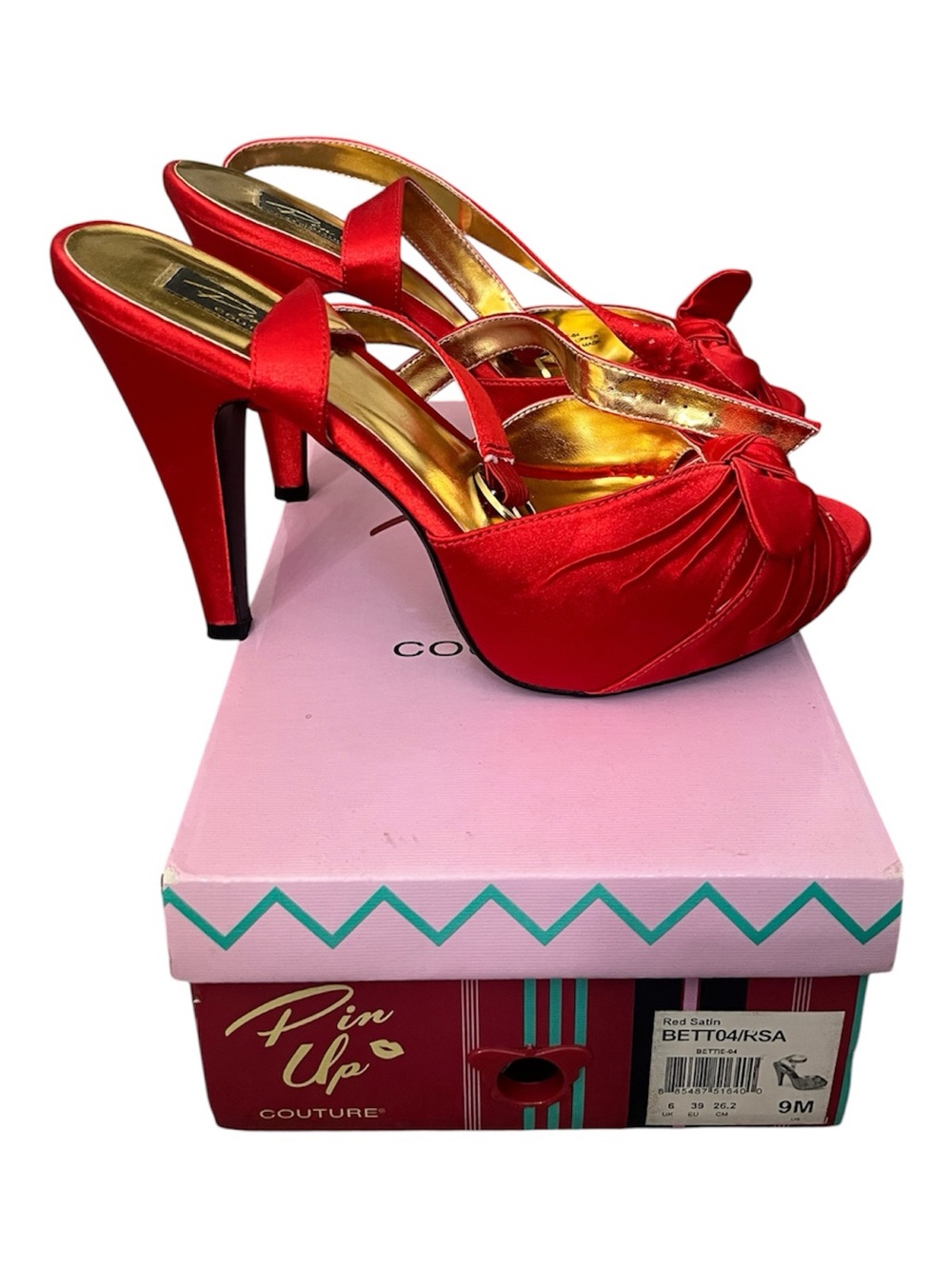 Red Pleaser Pinup Couture
Bettie heels - Picture 5 of 5